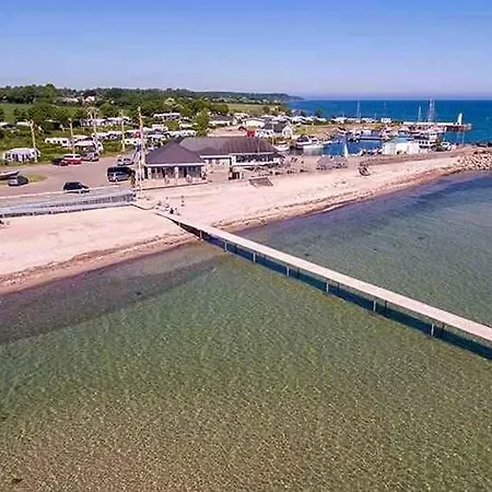 Villa 800m To The Lovely Little House Good View